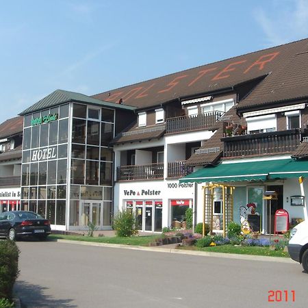 Zur Linde Hotel Ostrau  Exterior photo